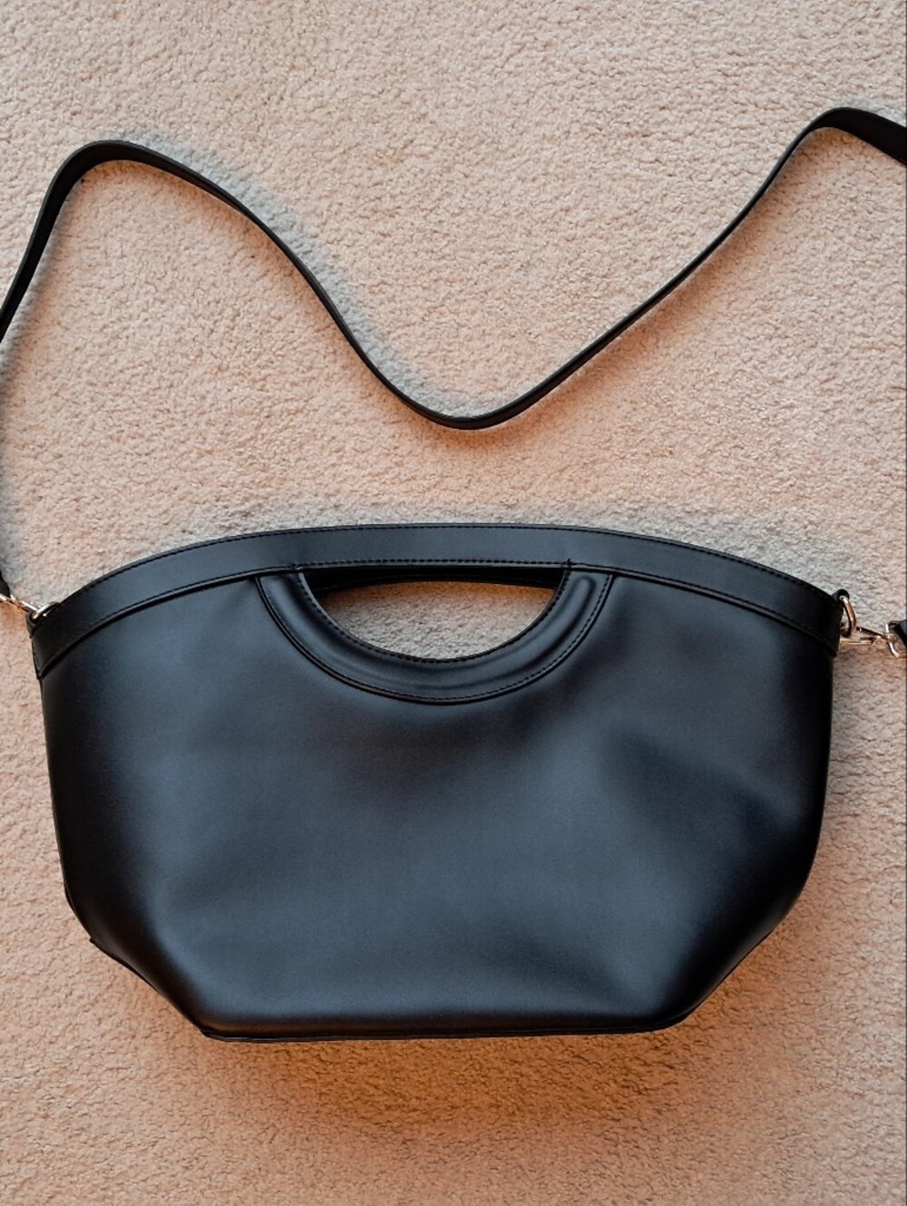 BRAND NEW handbag/purse